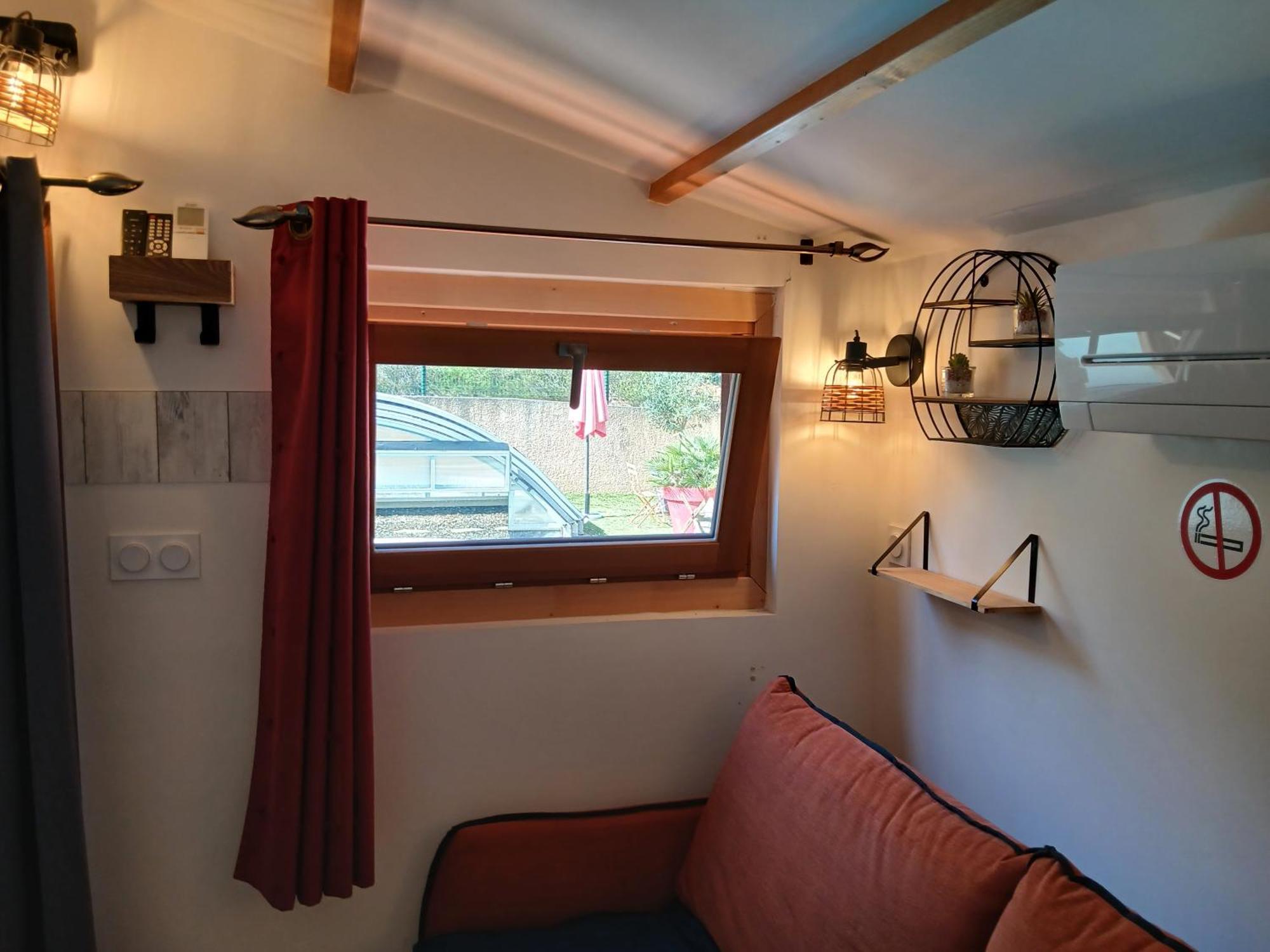 Chalet Charmant Avec Piscine Mercuer Buitenkant foto