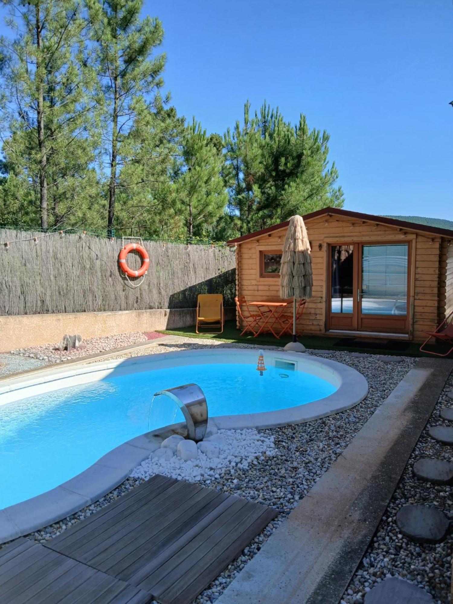 Chalet Charmant Avec Piscine Mercuer Buitenkant foto